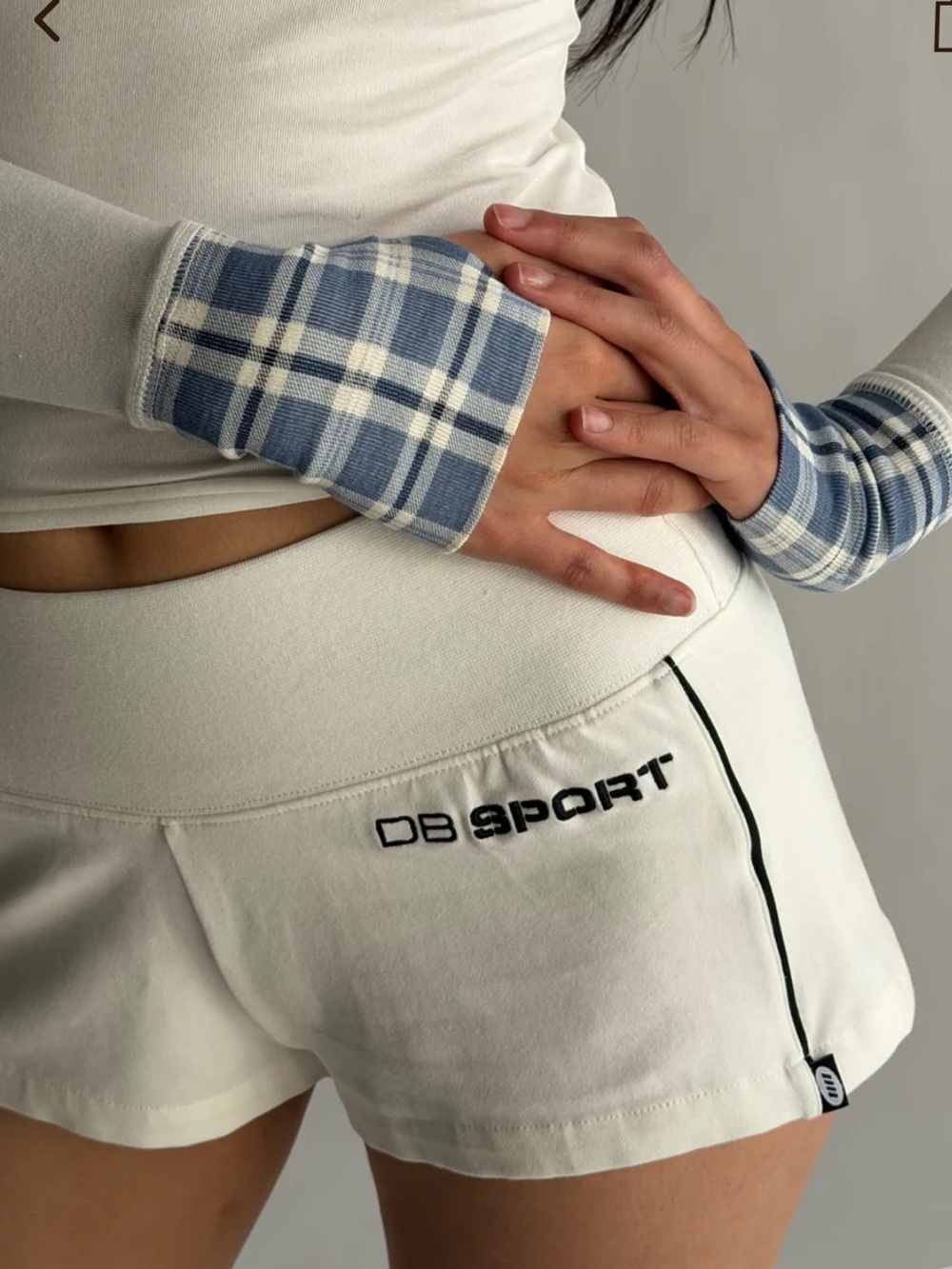 DB SPORT LOW RISE ERRAND SHORT